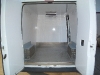 furgoneta-con-piso-de-aluminio